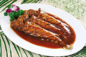 《红烧黄花鱼》不管大小品种，营养价值都很高